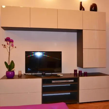 House Maric