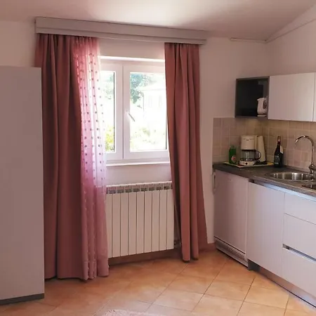 House Maric Porec