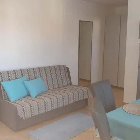 Apartment House Maric *