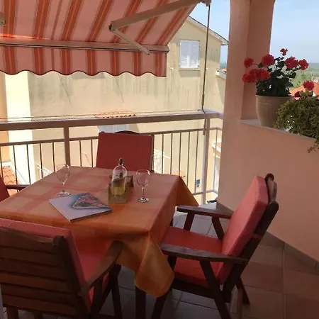 House Maric Apartament *