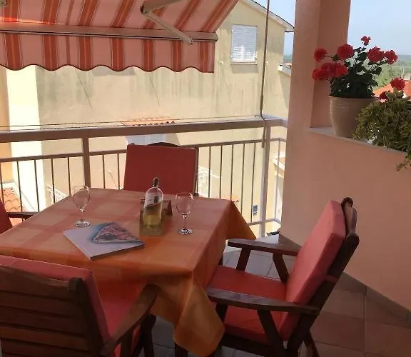 House Maric 아파트 *