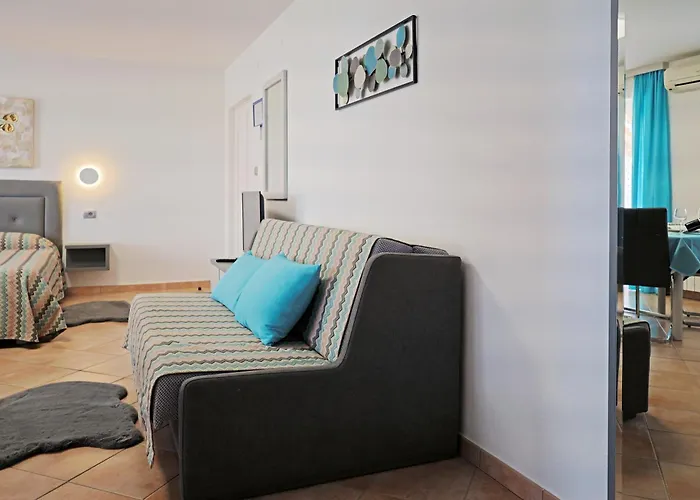 House Maric 아파트 포레치