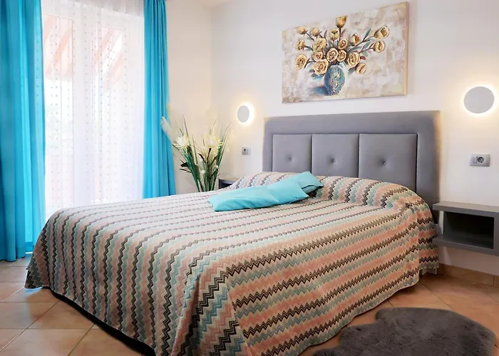 House Maric 아파트