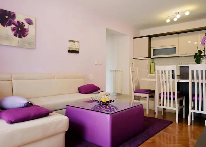 House Maric 아파트 *