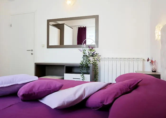 House Maric 아파트