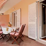Apartment House Maric *
