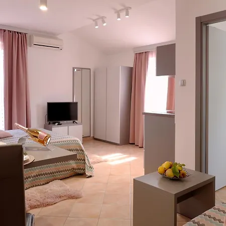 House Maric Apartment *